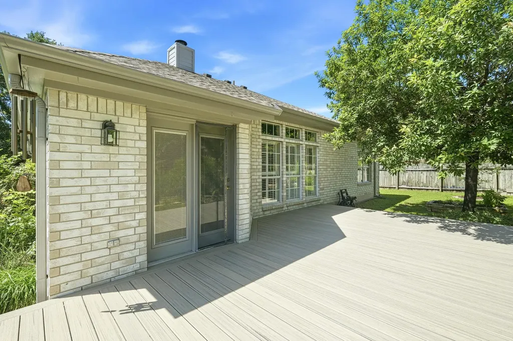 213 Rio Vista Drive Georgetown TX 78626