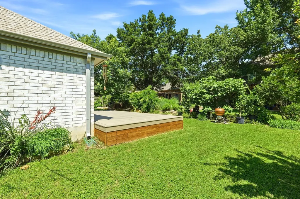 213 Rio Vista Drive Georgetown TX 78626