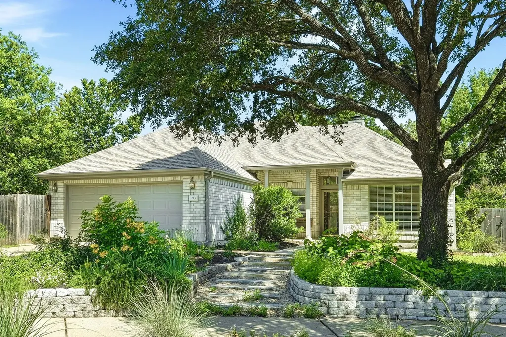 213 Rio Vista Drive Georgetown TX 78626