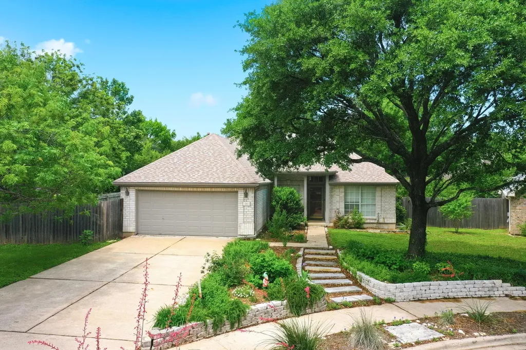 213 Rio Vista Drive Georgetown TX 78626
