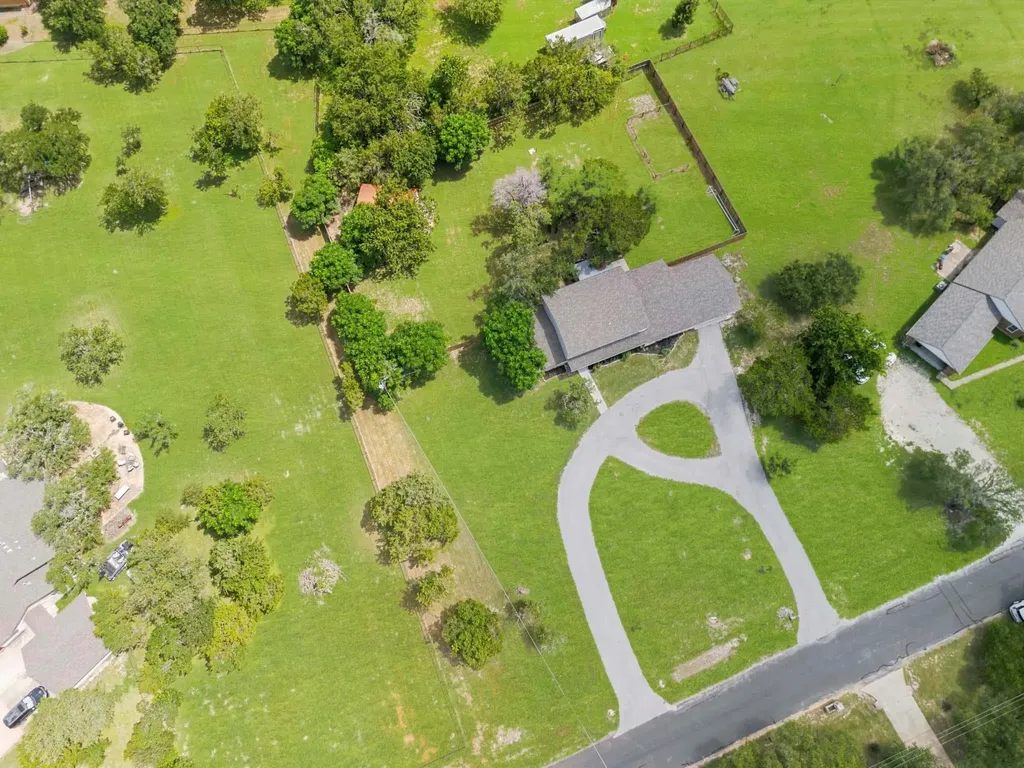 411 Carriage Oaks Drive Liberty Hill TX 78642
