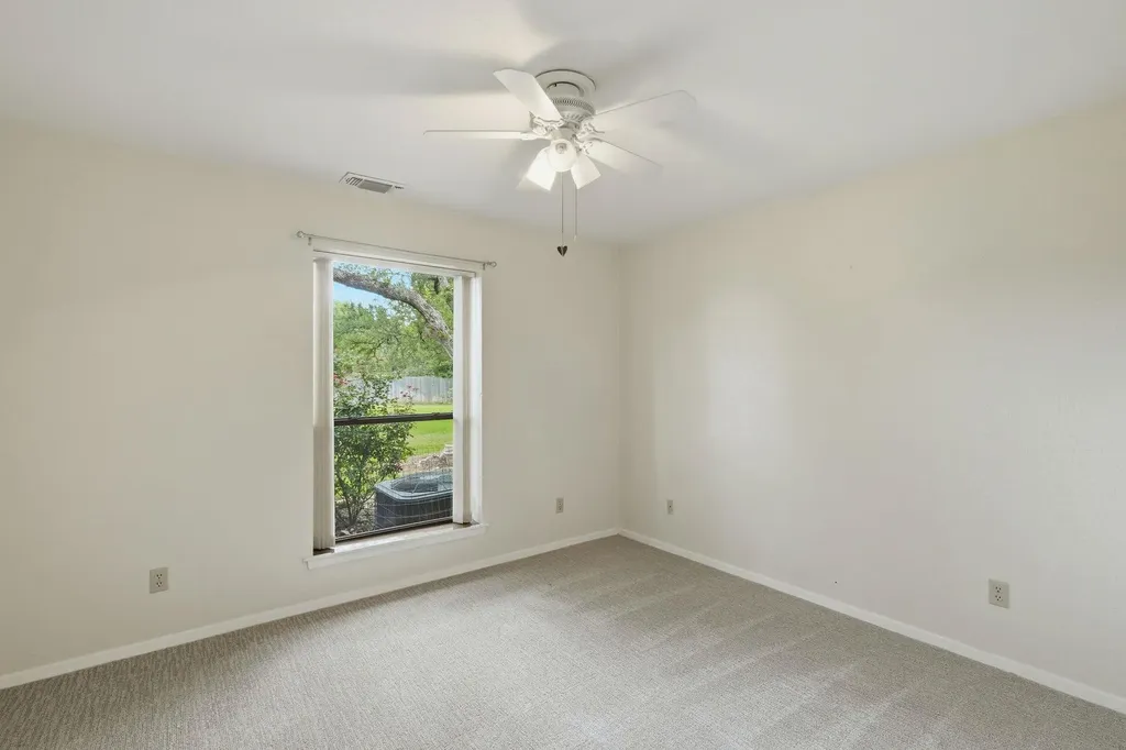 126 E Esparada Drive Georgetown TX 78628
