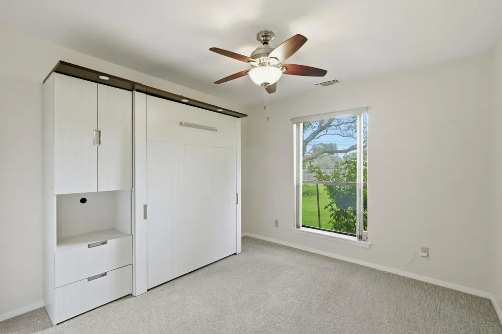 126 E Esparada Drive Georgetown TX 78628
