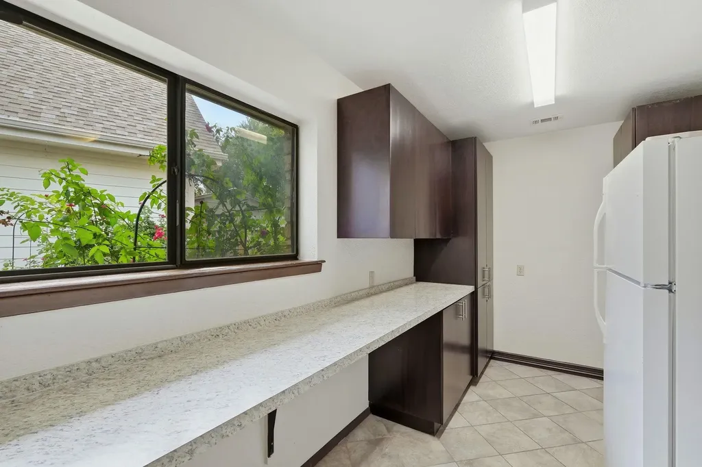 126 E Esparada Drive Georgetown TX 78628