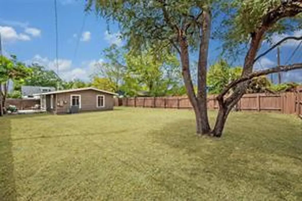 3705 Manorwood Road Austin TX 78723