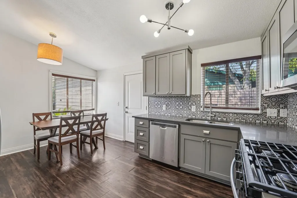 3705 Manorwood Road Austin TX 78723
