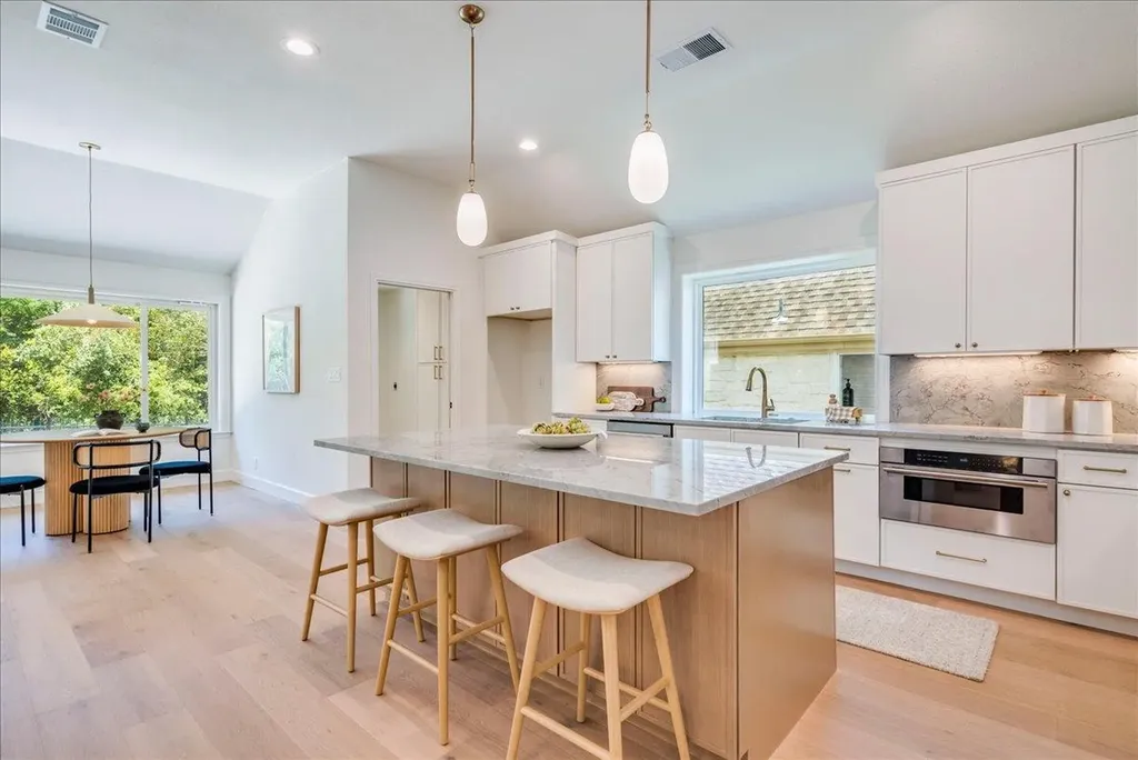 5840 Back Bay Lane Austin TX 78739
