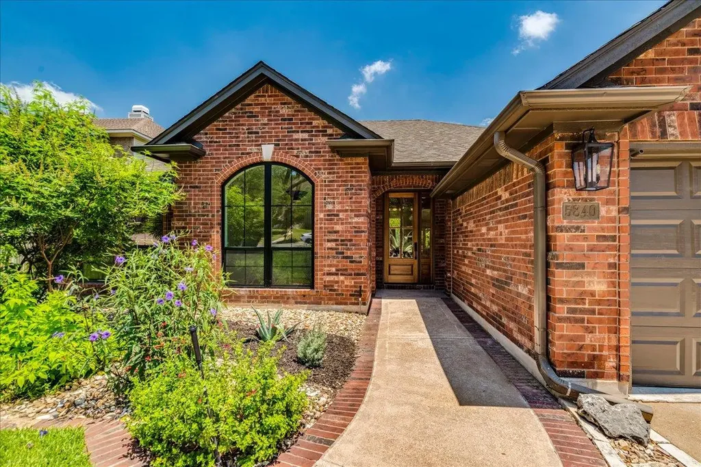 5840 Back Bay Lane Austin TX 78739