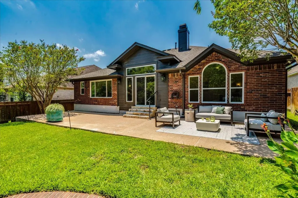 5840 Back Bay Lane Austin TX 78739