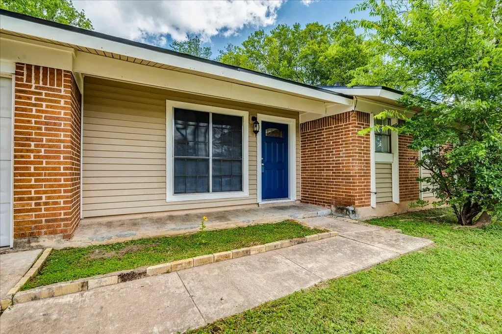 200 E Pheasant Drive Austin TX 78753