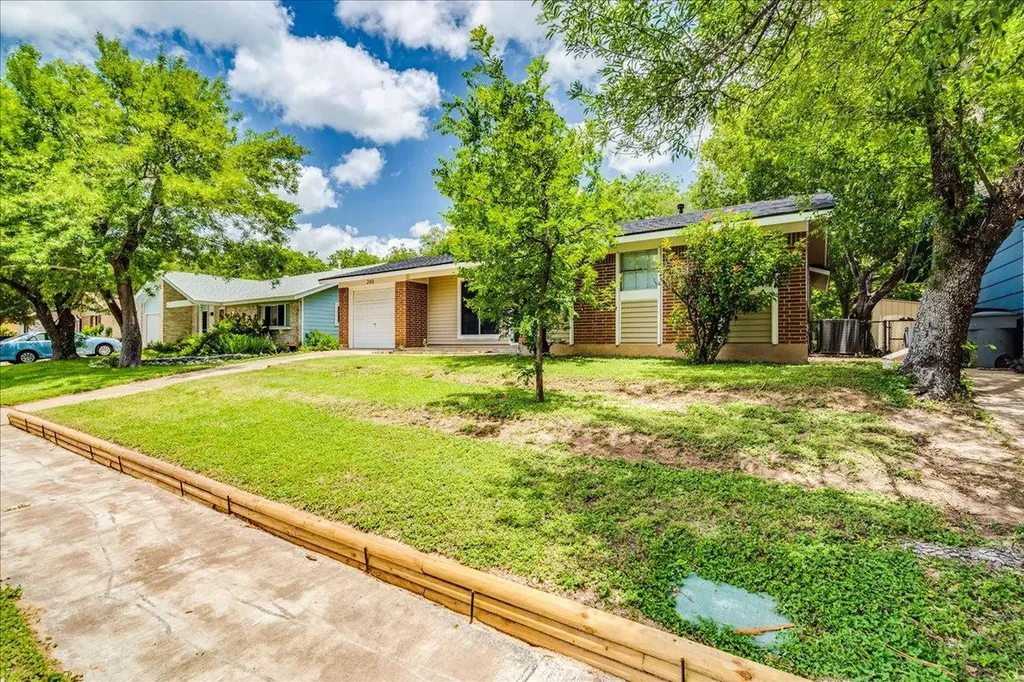200 E Pheasant Drive Austin TX 78753