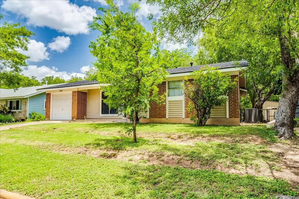 200 E Pheasant Drive Austin TX 78753