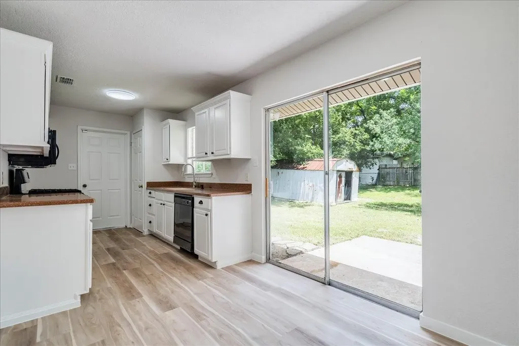 200 E Pheasant Drive Austin TX 78753