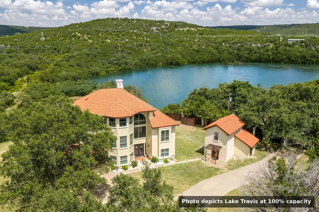 10211 Middle Darleen Leander TX 78641