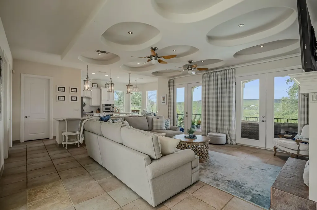 10211 Middle Darleen Leander TX 78641