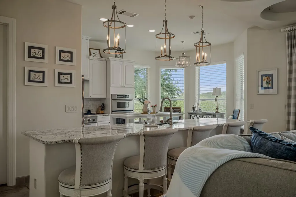 10211 Middle Darleen Leander TX 78641