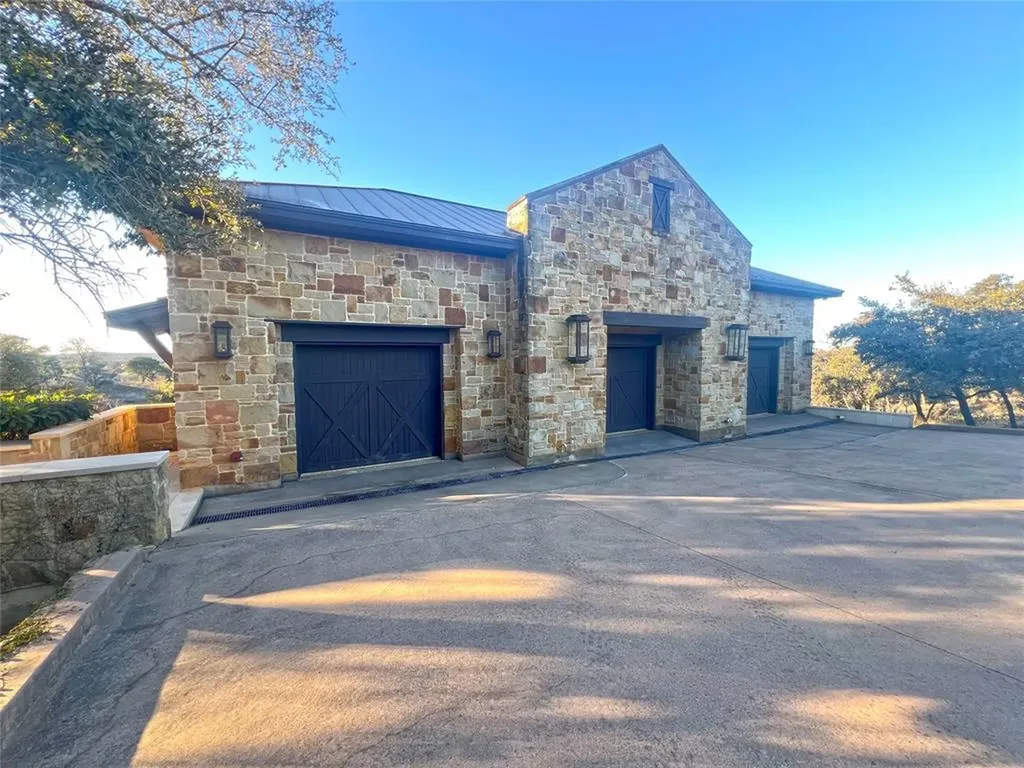 7855 Escala Drive Austin TX 78735