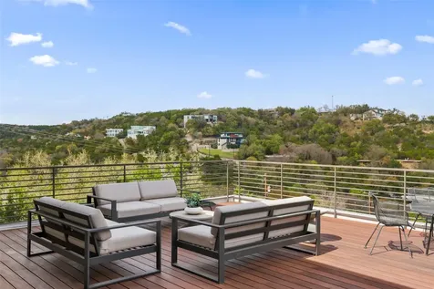 425 Yaupon Valley Road West Lake Hills TX 78746