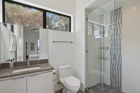 425 Yaupon Valley Road West Lake Hills TX 78746