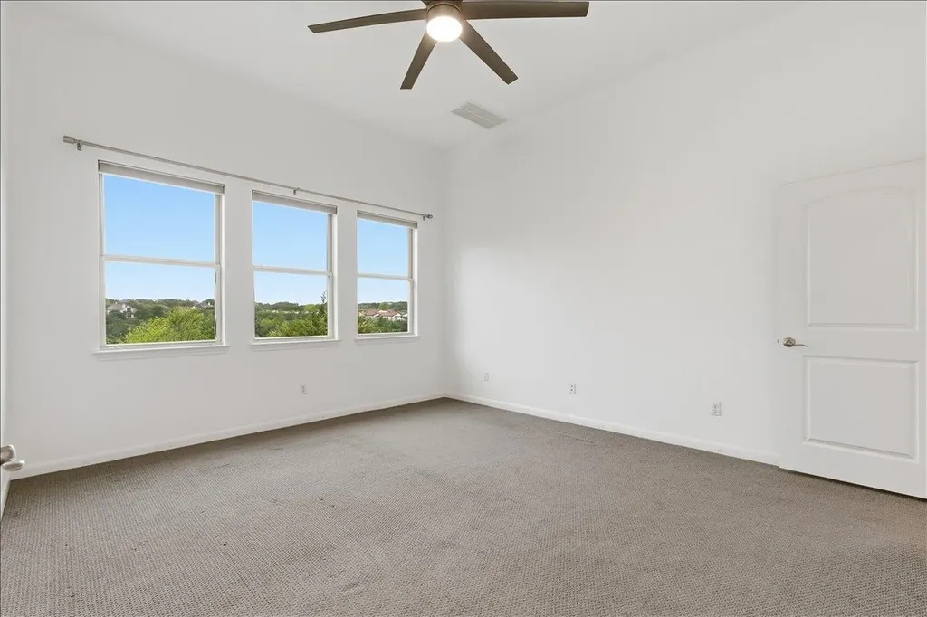 12221 Fairway Cove Austin TX 78732