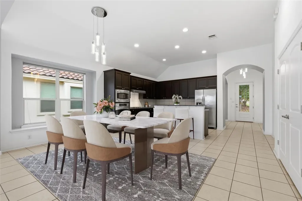 12221 Fairway Cove Austin TX 78732