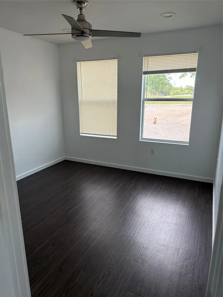 160 Pope Bend S Cedar Creek TX 78612