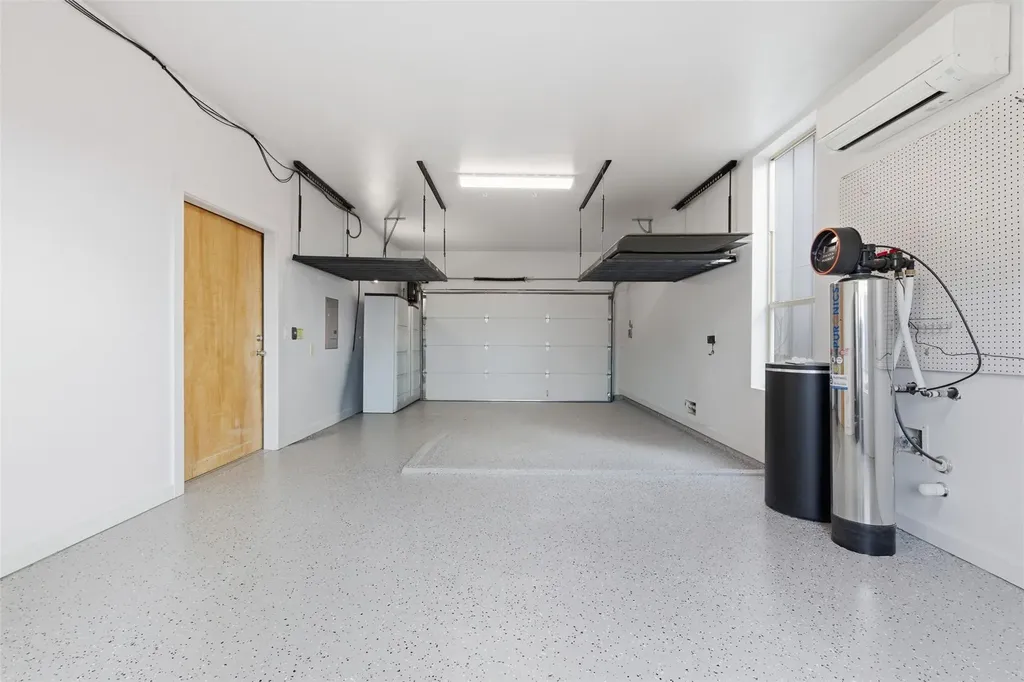 5920 Toscana Avenue Austin TX 78724