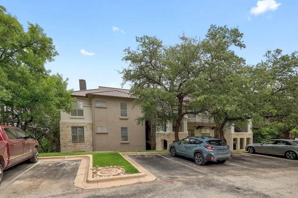 6000 Shepherd Mountain Cove Austin TX 78730