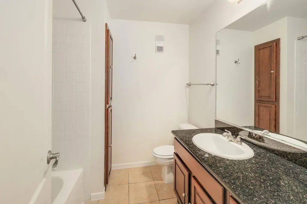 6000 Shepherd Mountain Cove Austin TX 78730