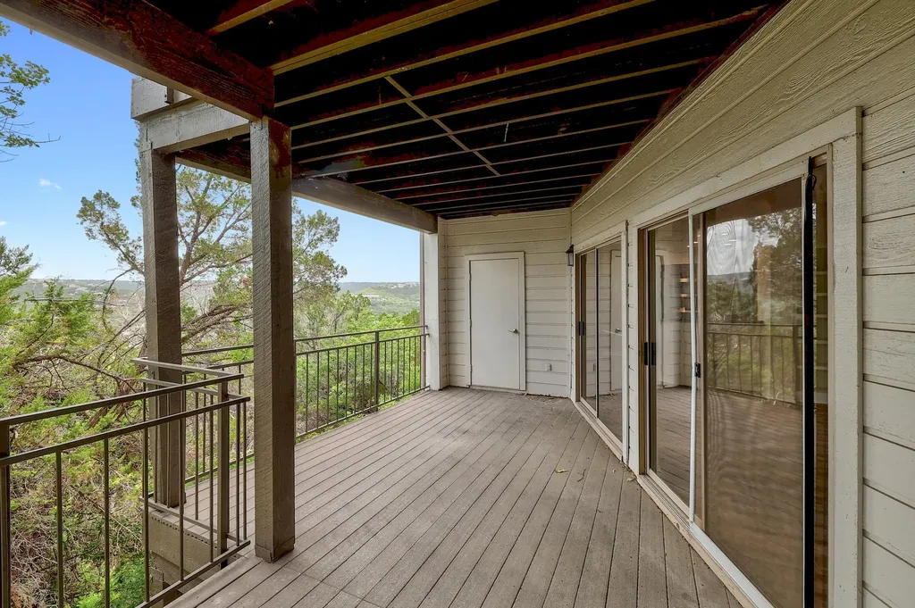 6000 Shepherd Mountain Cove Austin TX 78730