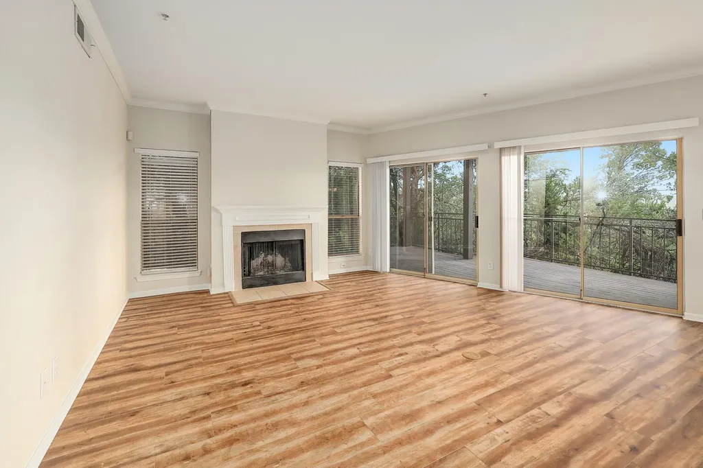 6000 Shepherd Mountain Cove Austin TX 78730