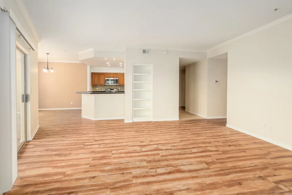 6000 Shepherd Mountain Cove Austin TX 78730