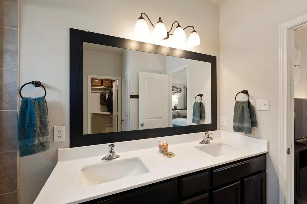112 Pivot Drive Taylor TX 76574