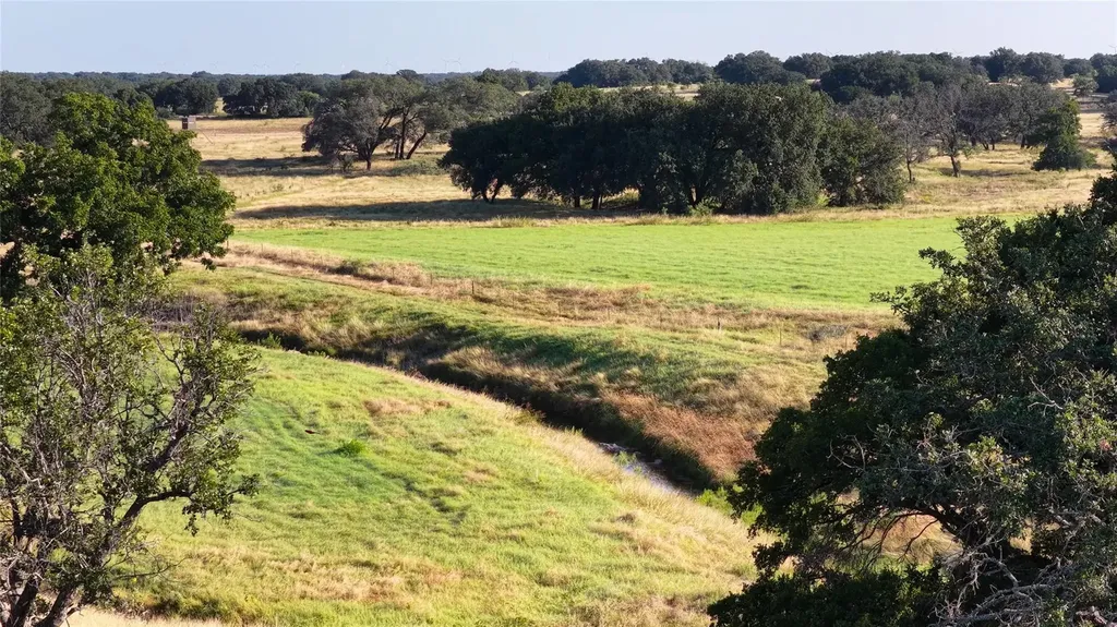 2992 County Road 2400 Lometa TX 76853