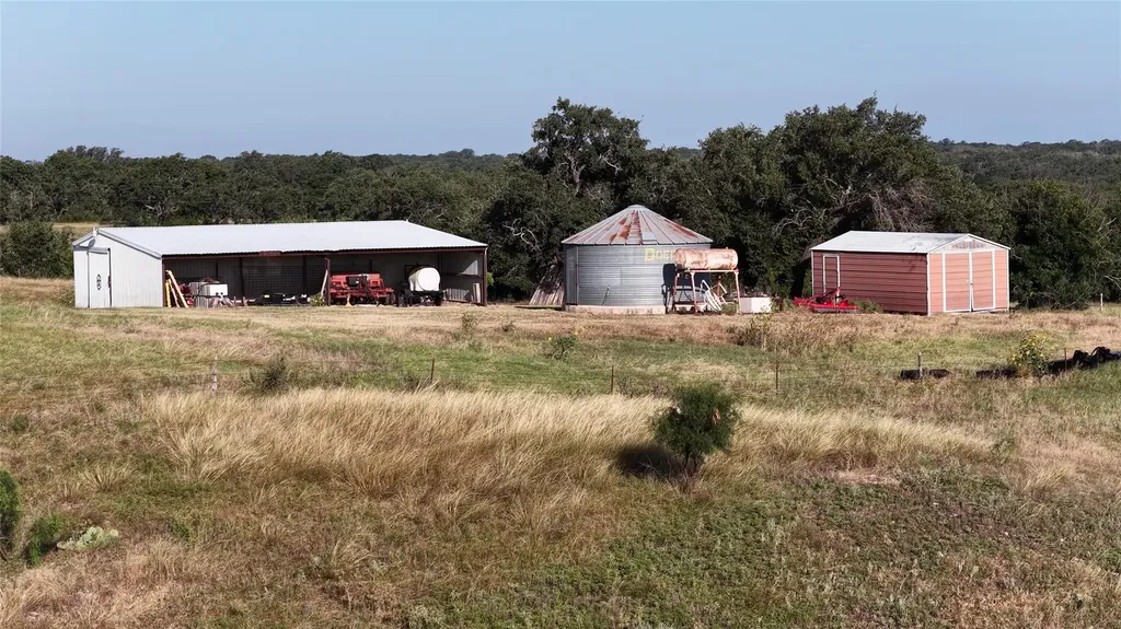 2992 County Road 2400 Lometa TX 76853