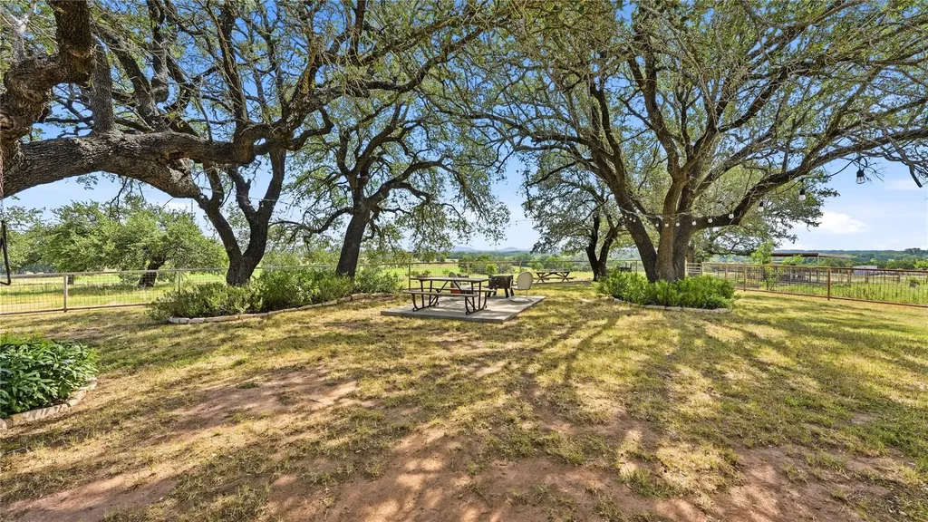2992 County Road 2400 Lometa TX 76853
