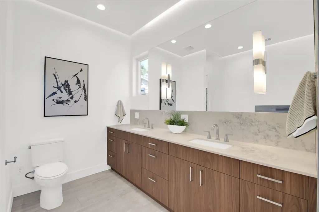 1310 Cullen Avenue Austin TX 78757
