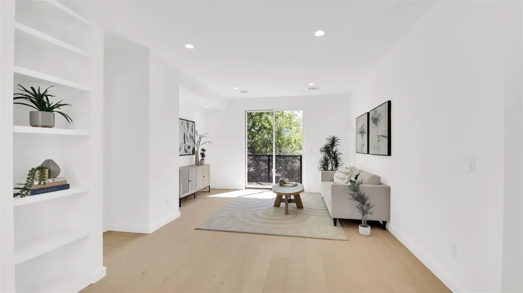 1310 Cullen Avenue Austin TX 78757