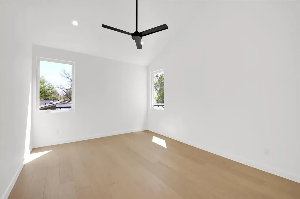 1310 Cullen Avenue Austin TX 78757