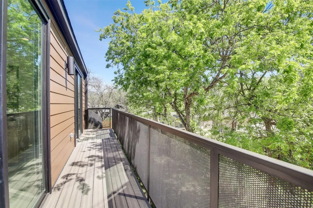 1310 Cullen Avenue Austin TX 78757