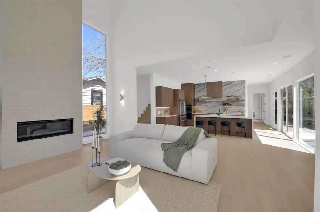 1310 Cullen Avenue Austin TX 78757