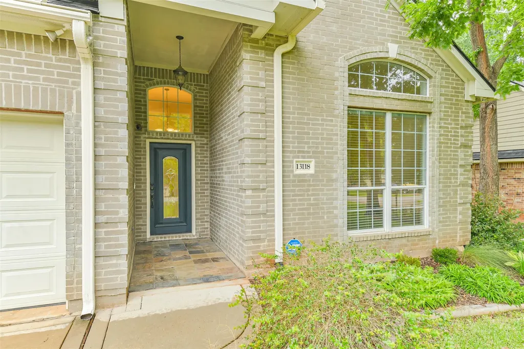 13118 Lazy Lane Willis TX 77318