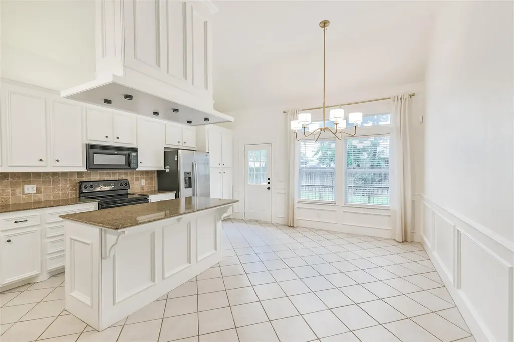 13118 Lazy Lane Willis TX 77318