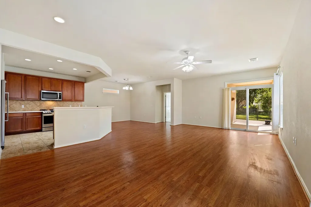 520 Mill Pond Path Georgetown TX 78633