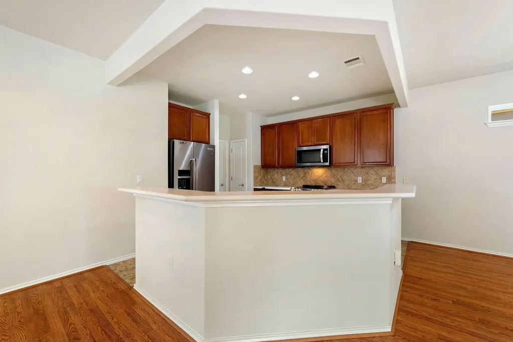 520 Mill Pond Path Georgetown TX 78633