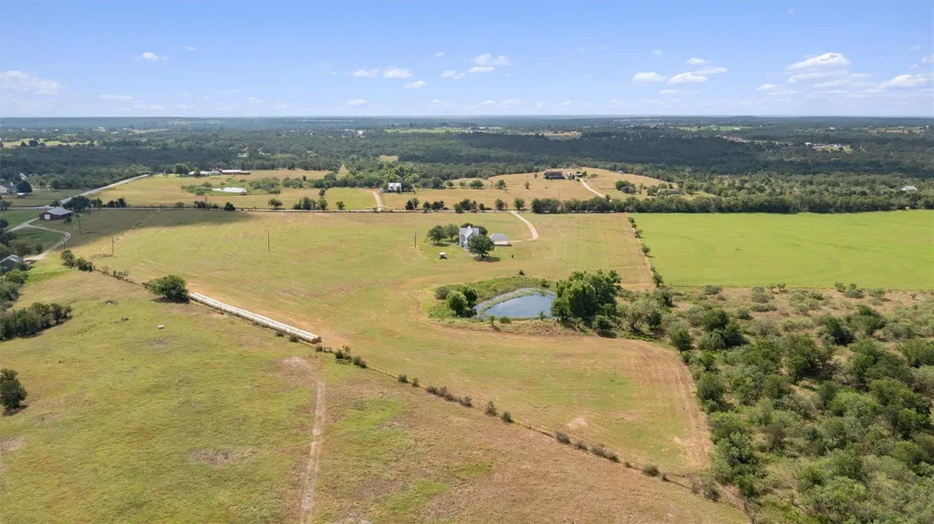 768 Upper Elgin River Road Elgin TX 78621
