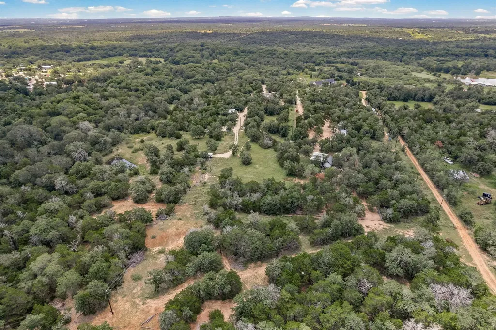 564 Boyd Road Red Rock TX 78662