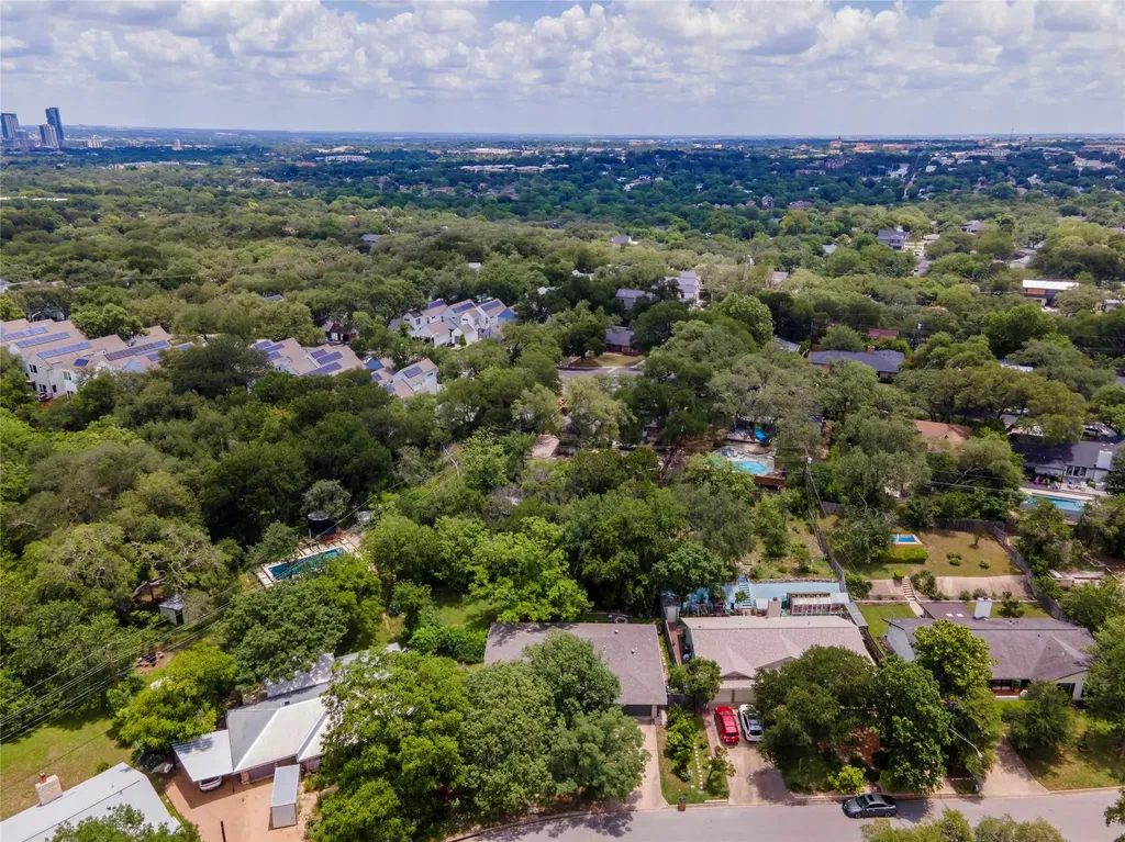 3403 Winfield Drive Austin TX 78704