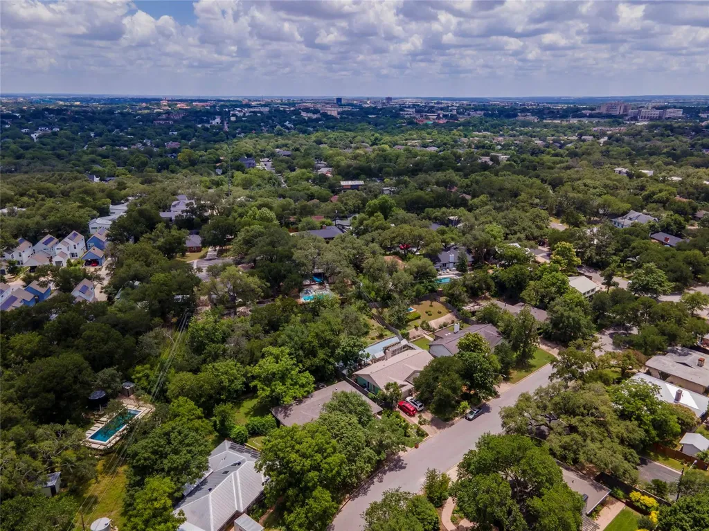 3403 Winfield Drive Austin TX 78704