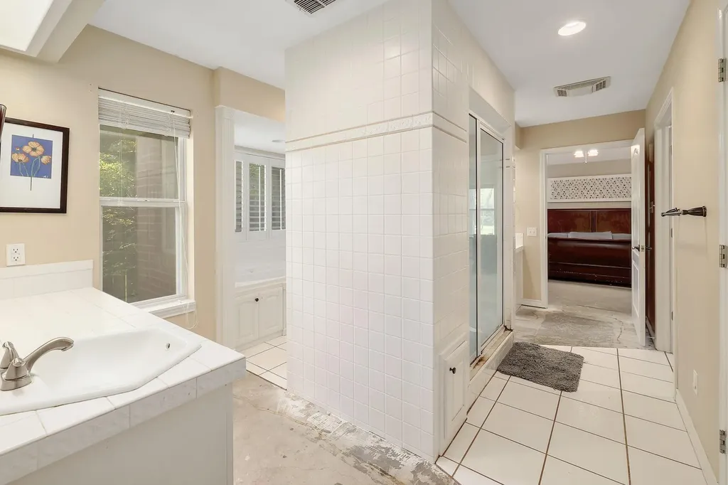 286 Arbors Circle Elgin TX 78621